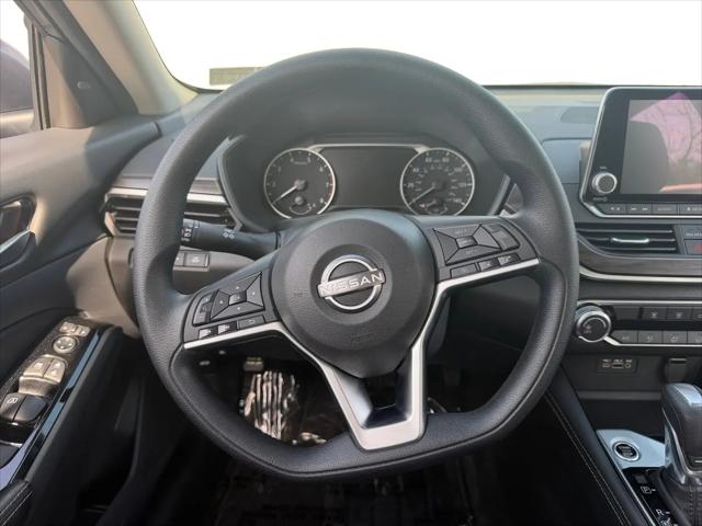 2023 Nissan Altima SV FWD