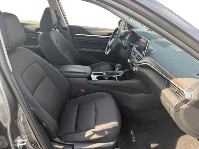 2023 Nissan Altima SV FWD