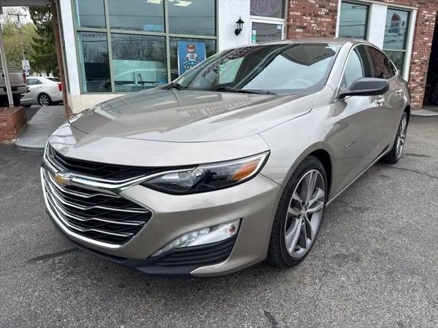2022 Chevrolet Malibu FWD LT for sale in Elyria, OH