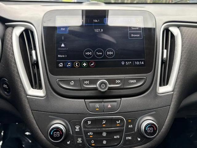 2022 Chevrolet Malibu FWD LT