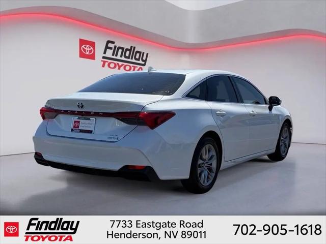 2022 Toyota Avalon XLE Hybrid