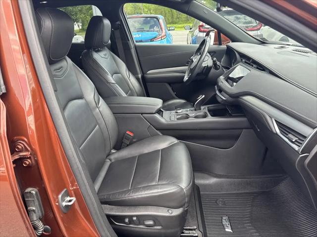 2020 Cadillac XT4 AWD Premium Luxury