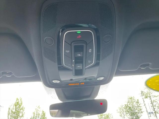 2020 Audi Q8 Premium Plus 55 TFSI quattro Tiptronic