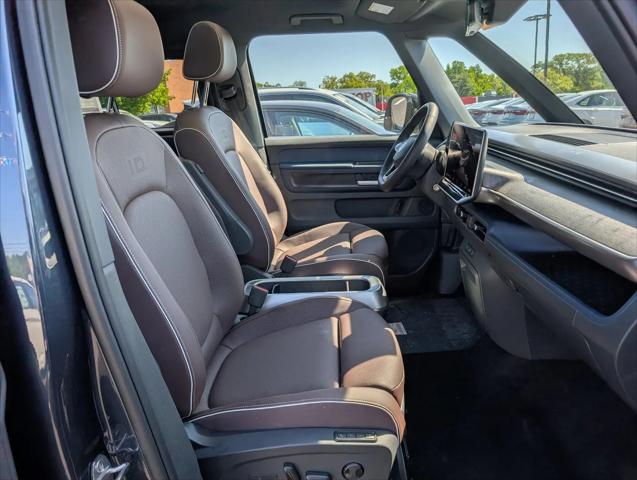 2025 Volkswagen ID. Buzz Pro S Plus with 4MOTION