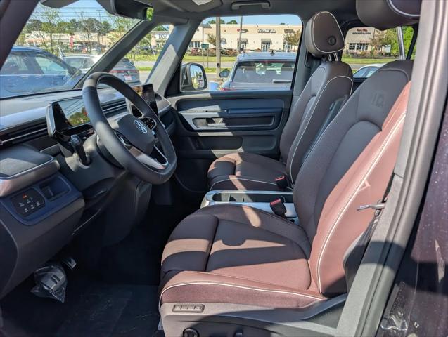 2025 Volkswagen ID. Buzz Pro S Plus with 4MOTION