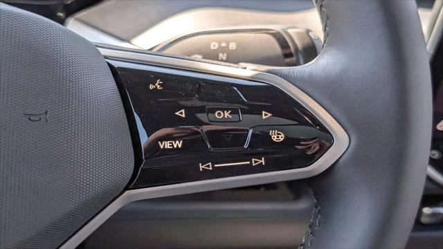 2025 Volkswagen ID. Buzz Pro S Plus with 4MOTION