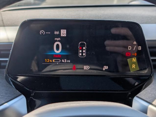 2025 Volkswagen ID. Buzz Pro S Plus with 4MOTION