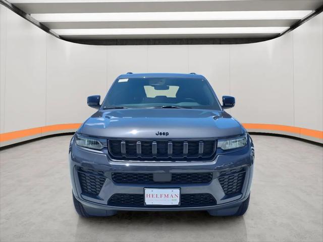 2026 Jeep Grand Cherokee Altitude 4x2