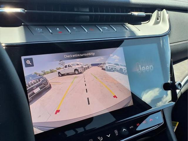 2026 Jeep Grand Cherokee Altitude 4x2
