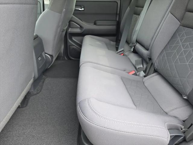 2026 Nissan Frontier Crew Cab SV 4x2