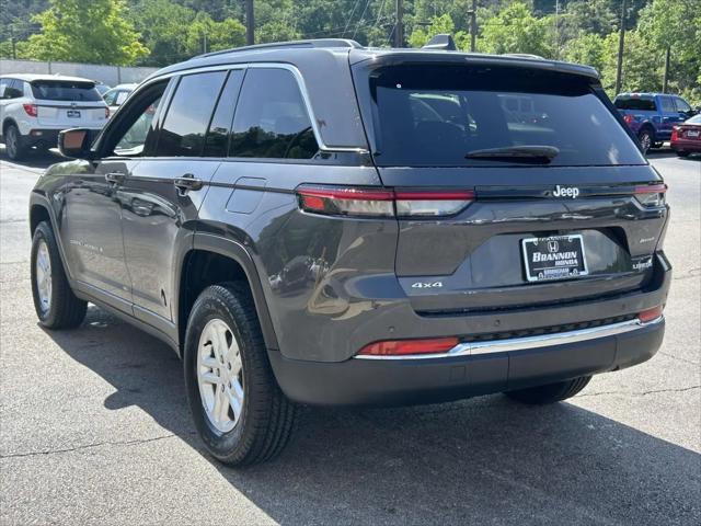 2025 Jeep Grand Cherokee Laredo 4x4