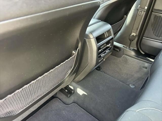 2025 Jeep Grand Cherokee Laredo 4x4
