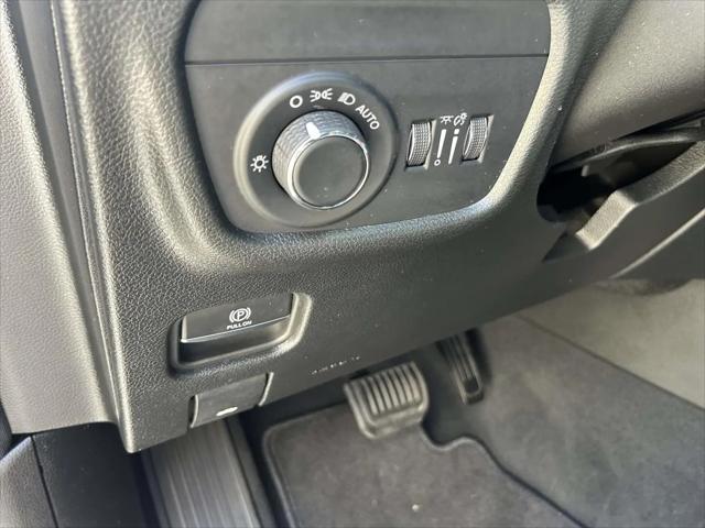 2025 Jeep Grand Cherokee Laredo 4x4