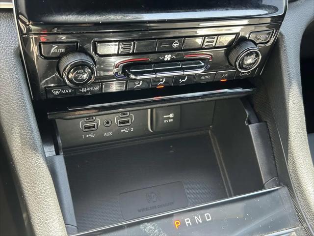 2025 Jeep Grand Cherokee Laredo 4x4