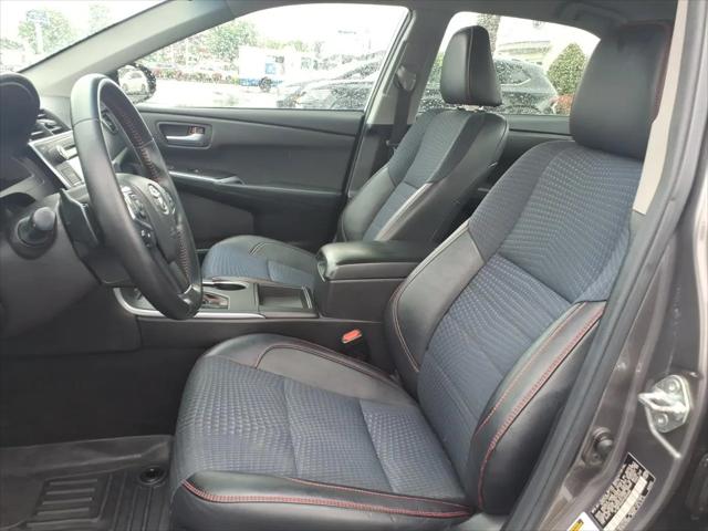 2015 Toyota Camry SE