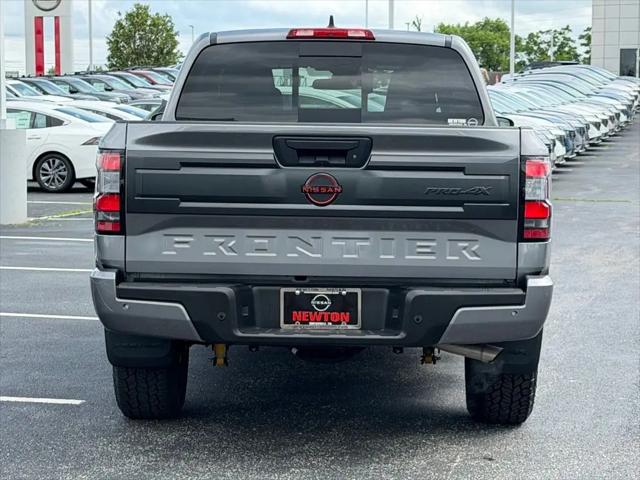 2025 Nissan Frontier Crew Cab PRO-4X 4x4