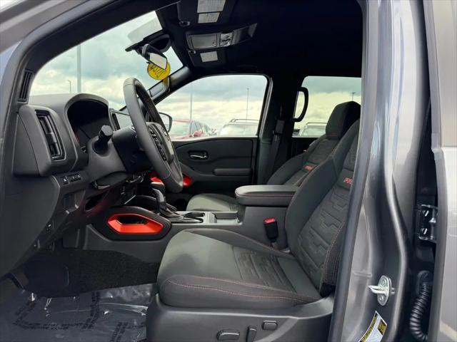 2025 Nissan Frontier Crew Cab PRO-4X 4x4