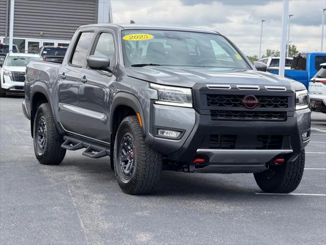 2025 Nissan Frontier Crew Cab PRO-4X 4x4