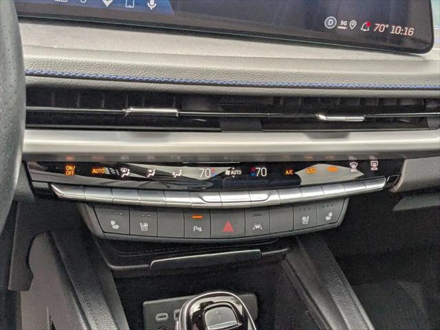 2025 Cadillac XT4 AWD Sport