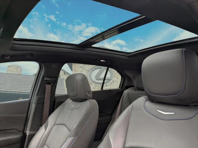 2025 Cadillac XT4 AWD Sport