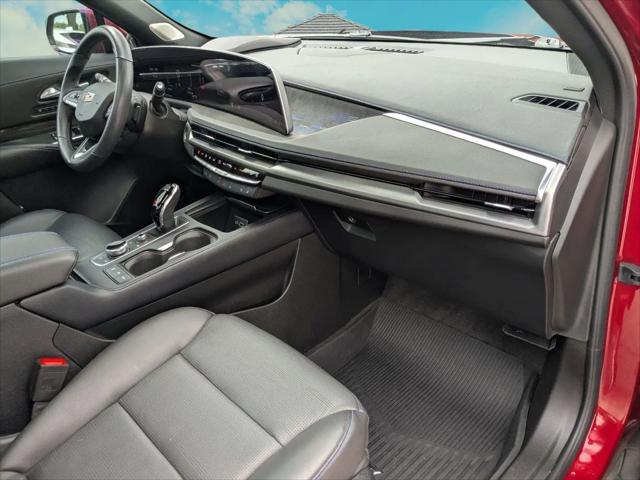 2025 Cadillac XT4 AWD Sport