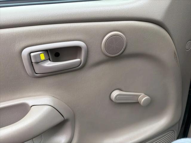 2006 Toyota Tundra Base