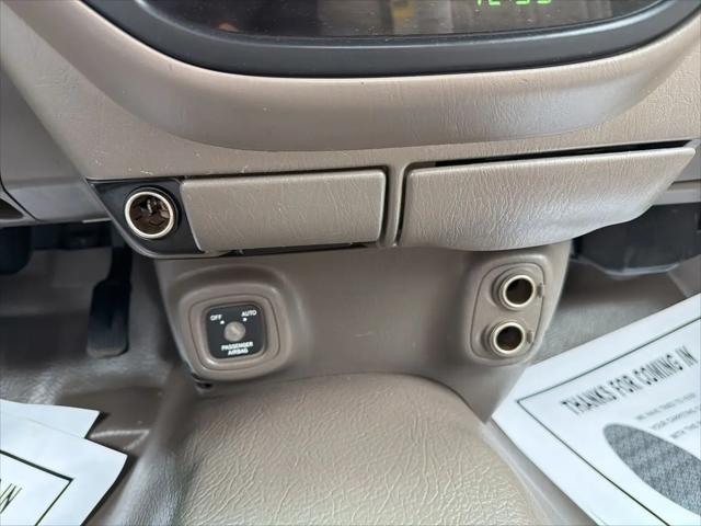 2006 Toyota Tundra Base