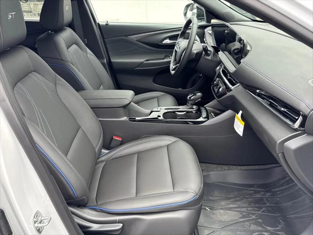 2026 Buick NV Sport Touring FWD