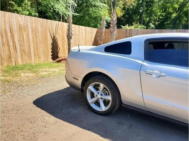 2010 Ford Mustang GT Premium