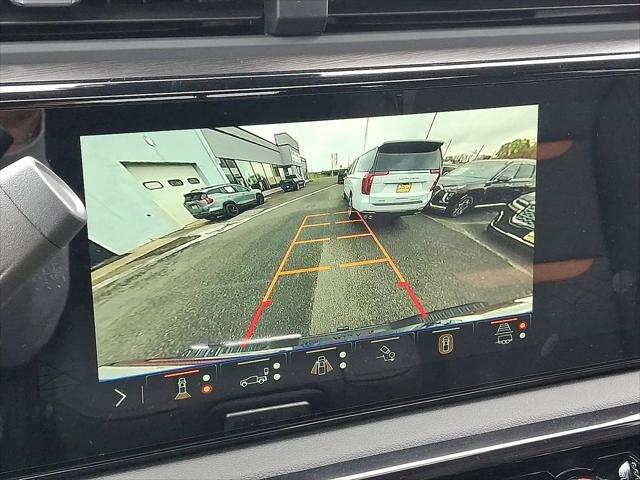 2026 GMC Sierra 2500HD Crew Cab, Standard Bed, AT4, 4WD
