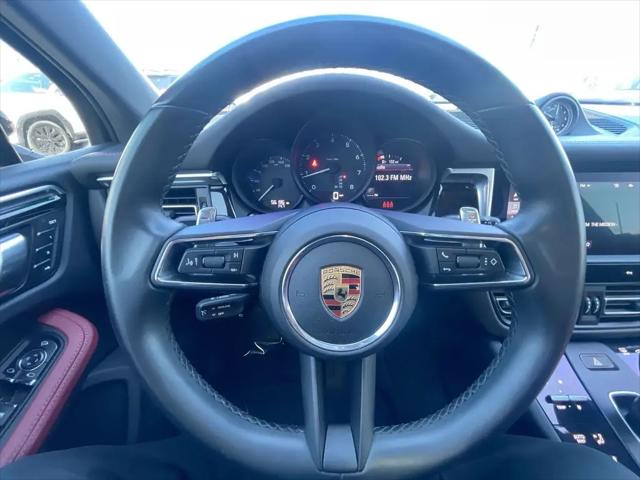 2022 Porsche Macan Macan