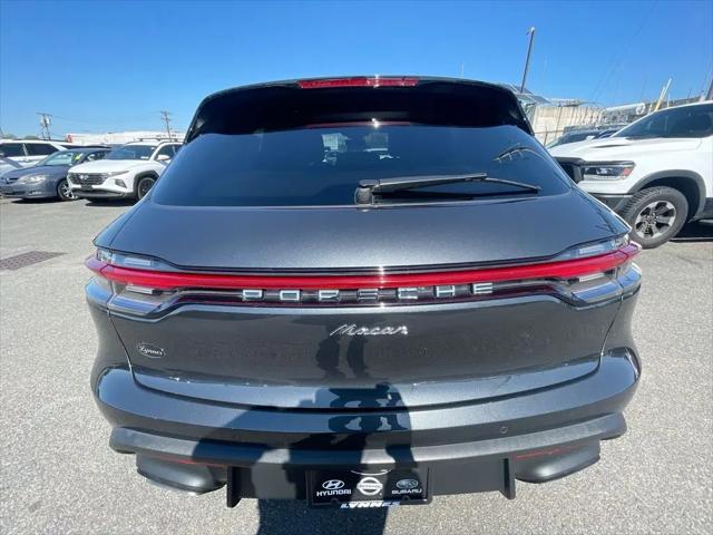 2022 Porsche Macan Macan