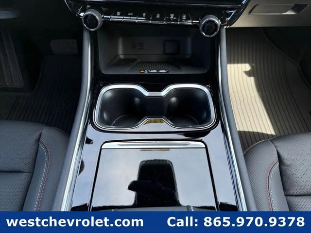 2026 Chevrolet Traverse FWD RS