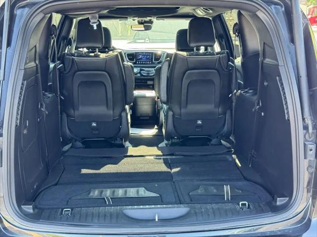 2020 Chrysler Pacifica Hybrid Limited