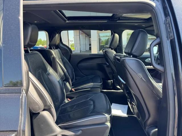 2020 Chrysler Pacifica Hybrid Limited