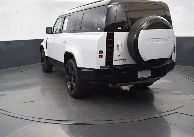 2023 Land Rover Defender 130 X-Dynamic SE
