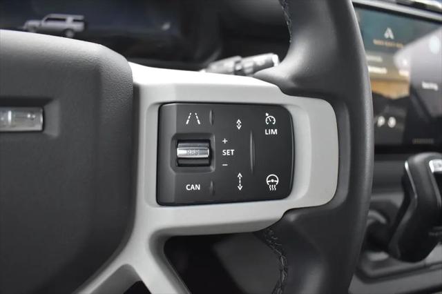 2023 Land Rover Defender 130 X-Dynamic SE