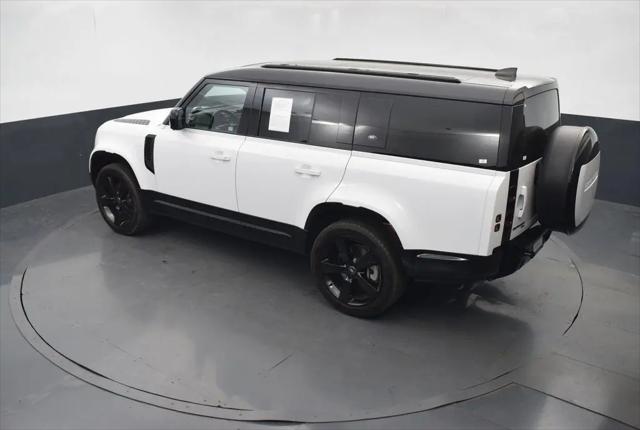 2023 Land Rover Defender 130 X-Dynamic SE