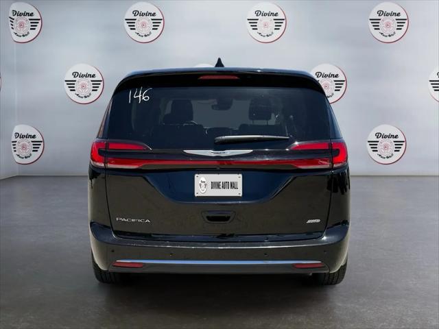 2024 Chrysler Pacifica Touring L AWD