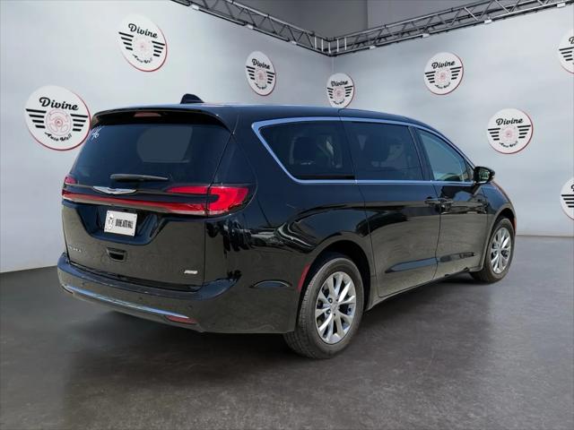 2024 Chrysler Pacifica Touring L AWD
