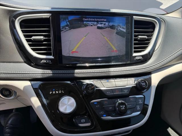 2024 Chrysler Pacifica Touring L AWD