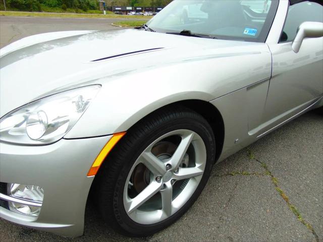 2008 Saturn Sky Base