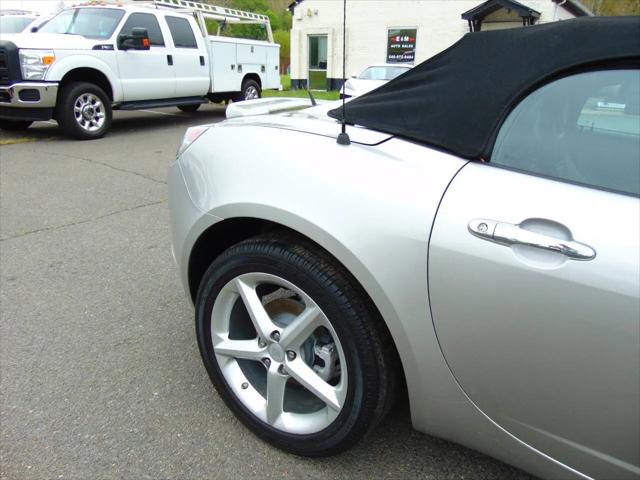 2008 Saturn Sky Base