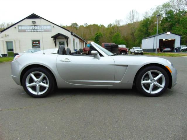 2008 Saturn Sky Base