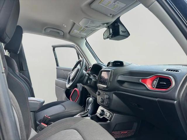 2023 Jeep Renegade Trailhawk 4x4