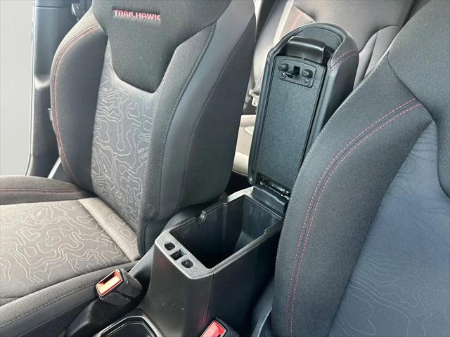 2023 Jeep Renegade Trailhawk 4x4