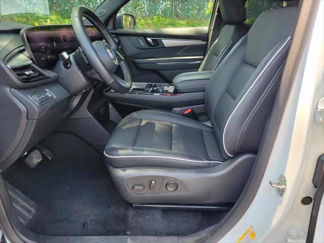 2025 Buick Enclave Preferred FWD