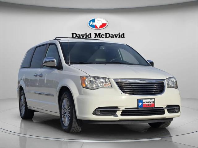 2013 Chrysler Town & Country Touring-L
