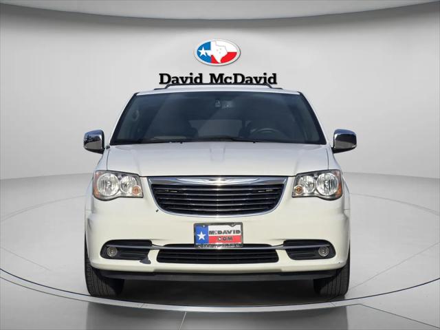 2013 Chrysler Town & Country Touring-L