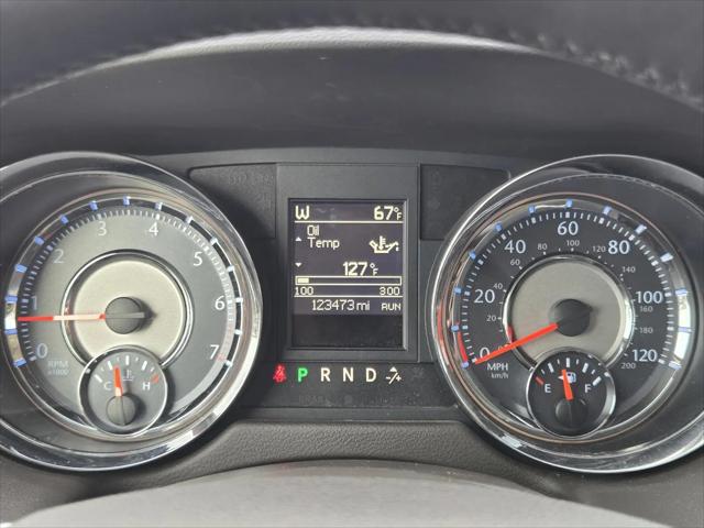 2013 Chrysler Town & Country Touring-L
